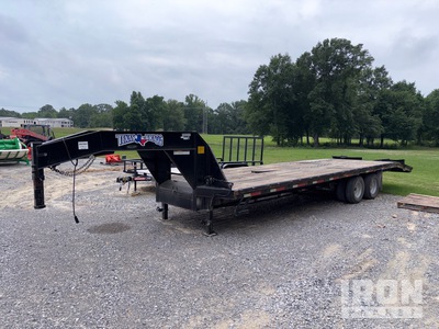 2023 Texas Bragg ED255TDGN20 T/A Gooseneck Flatbed Trailer