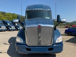 General Appearance - Truck Tractor* with Exterior Lights