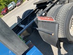 General Appearance - Truck Tractor* with Mud Flaps