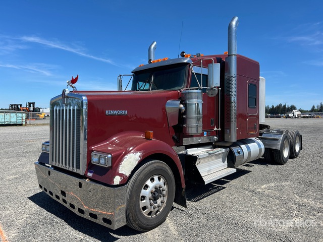 2020 Kenworth W900 6x4 T/A Sleeper Truck Tractor