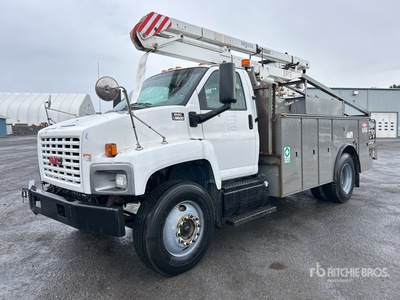 Versalift V0361 on 2007 GMC C8500 4x2 Bucket Truck