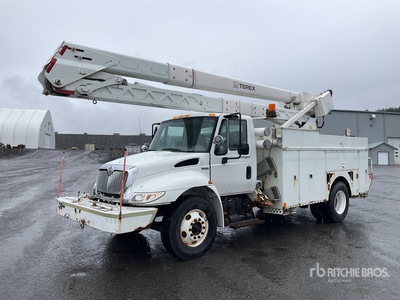 Terex HRX-55 55 ft on 2009 International 4300 4x2 Bucket Truck