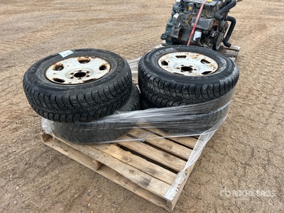 Quantity of (4) 265/70R17 Banden