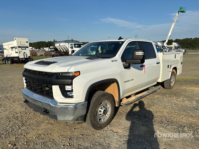 2021 Chevrolet Silverado 2500HD 4x4 Crew Cab Utility Truck