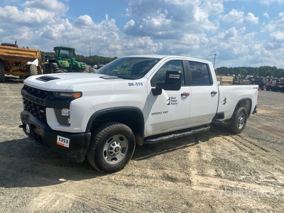 2021 Chevrolet Silverado 2500HD 4x4 Crew Cab Pickup