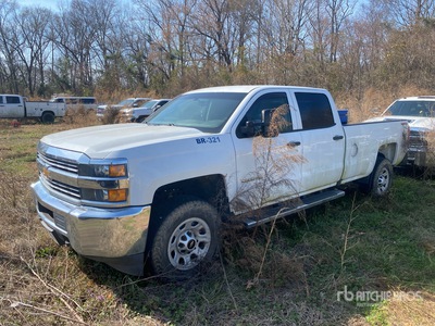 2017 Chevrolet Silverado 2500HD 4x4 Crew Cab Pickup