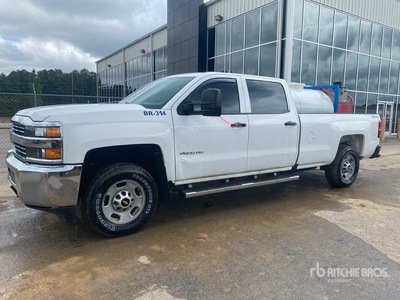 2017 Chevrolet Silverado 2500HD 4x4 Crew Cab Pickup