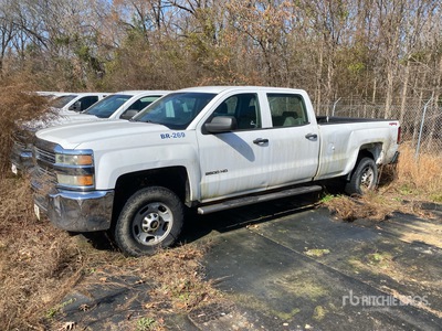 2015 Chevrolet Silverado 2500HD 4x4 Pickup