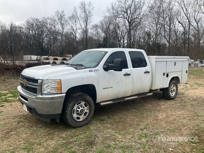 2013 Chevrolet Silverado 2500HD 4x4 Crew Cab Camión Utilitario