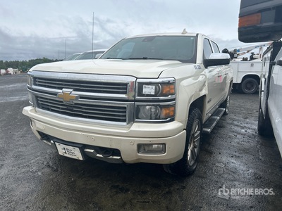 2015 Chevrolet Silverado 1500 High Country 4x4 Crew Cab Pickup