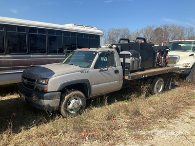 2006 Chevrolet 3500 500 gal 4x2 Fuel and Lube Truck (Inoperable)