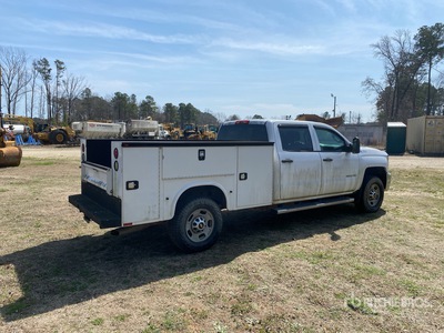 2016 Chevrolet Silverado 2500HD 4x4 Crew Cab Utility Truck