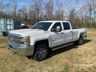 2015 Chevrolet Silverado 2500HD 4x4 Crew Cab Crew Cab Pickup
