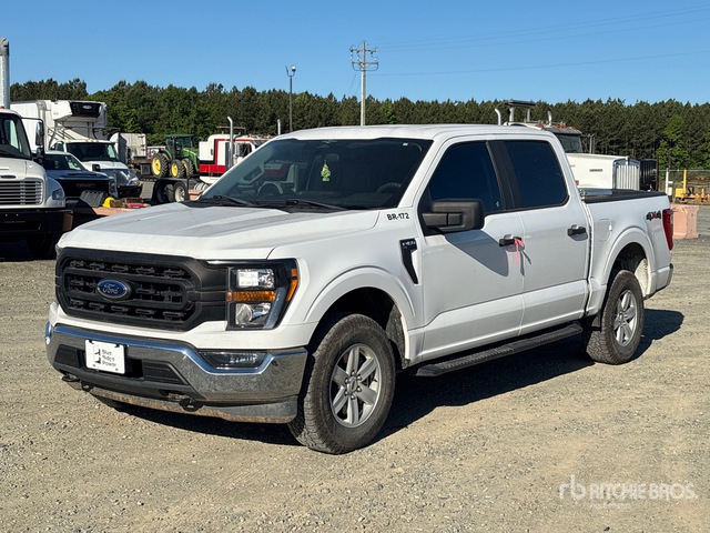 2023 Ford F-150 XL 4x4 Crew Cab Pickup