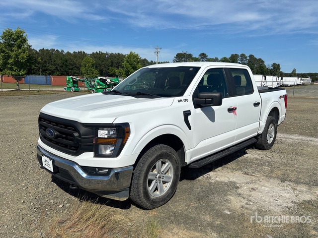 2023 Ford F-150 XL 4x4 Crew Cab Pickup