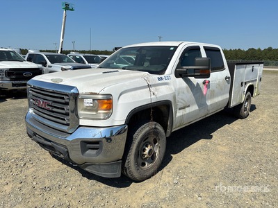 GMC Sierra 2500HD 4x4 Crew Cab Utility Truck