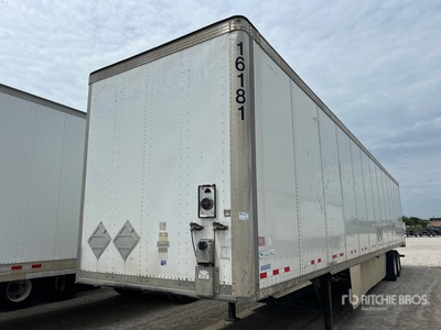 2016 Vanguard VXP 53 ft x 102 in T/A Van Trailer