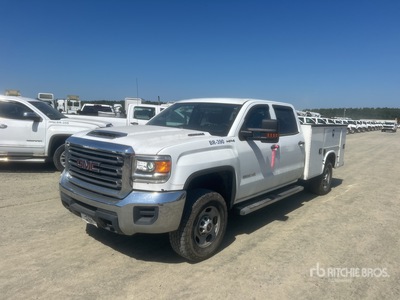 2019 GMC Sierra 2500HD 4x4 Crew Cab Utility Truck
