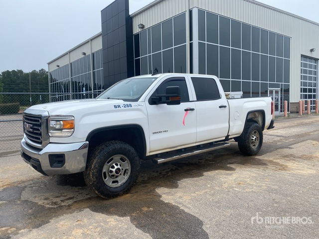 2016 GMC Sierra 2500HD 4x4 Crew Cab Pickup