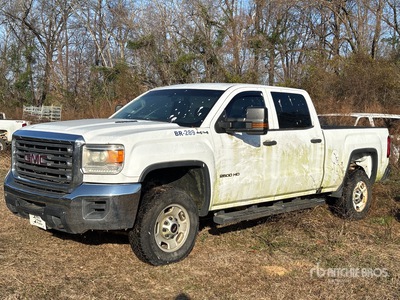 2016 GMC Sierra 2500HD 4x4 Crew Cab Pickup
