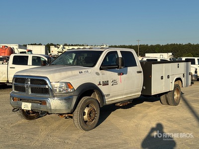 2015 Ram 5500 4x4 Crew Cab Utility Truck