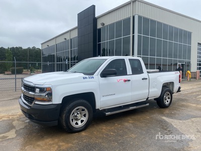 2017 Chevrolet Silverado 1500 4x4 Extended Cab Pickup