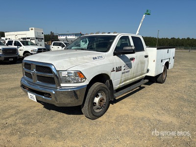 2016 Ram 3500 4x4 Crew Cab Utility Truck