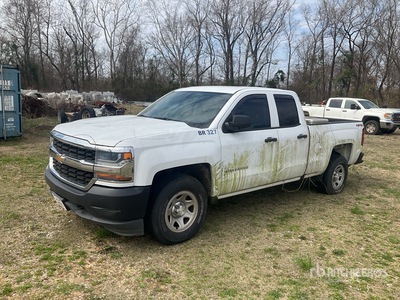 2017 Chevrolet Silverado 1500 4x4 Extended Cab Pickup