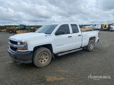 2017 Chevrolet Silverado 1500 4x4 Extended Cab Pick-up