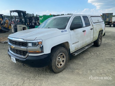 Chevrolet Silverado 1500 4x4 Extended Cab Pick-up