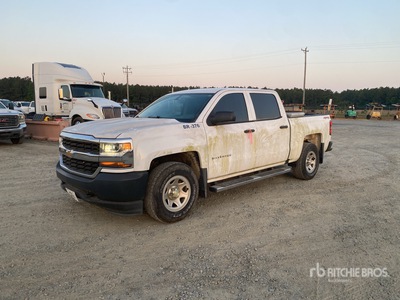 2018 Chevy Silverado 1500 4x4 Crew Cab Pickup