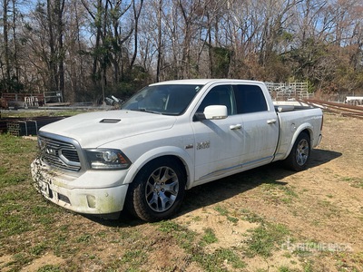 2018 Ram 1500 Longhorn 4x4 Crew Cab Pickup