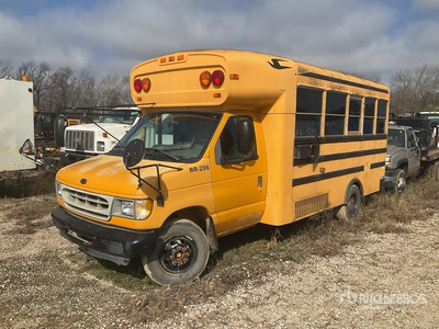 2002 Ford F-450 School Bus (Inoperable)