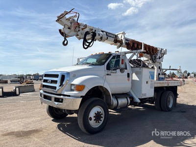 2015 Terex Commander C4047 on 2015 Ford F-150 XL 4x4 Camion excavadora