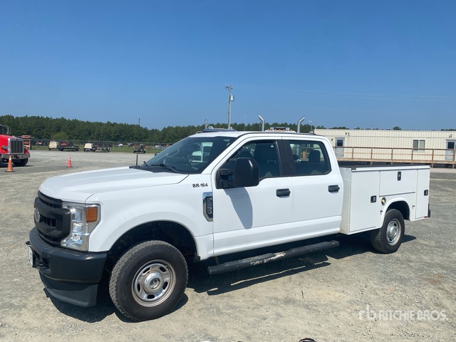 2022 Ford F-250 XL 4x4 Crew Cab Utility Truck