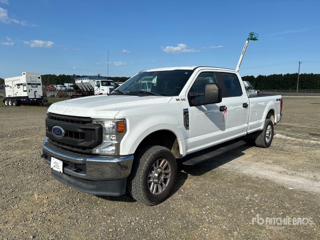 2021 Ford F-250 XL 4x4 Crew Cab Pickup