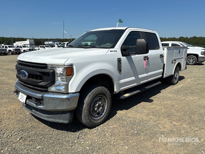 2021 Ford F-250 XL 4x4 Crew Cab Utility Truck