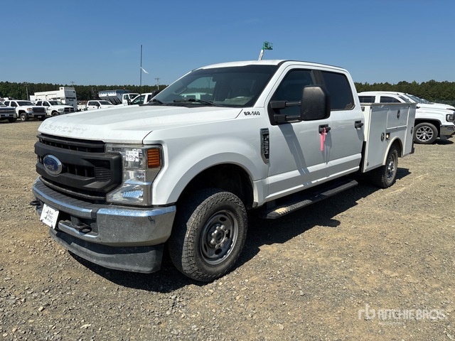 2021 Ford F-250 XL 4x4 Crew Cab Utility Truck
