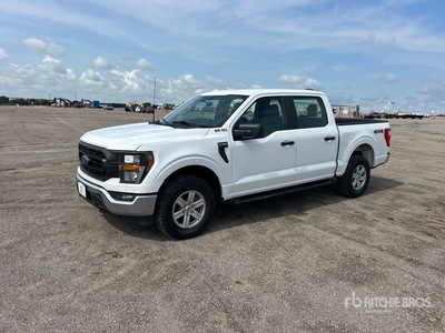 2023 Ford F-150 XL 4x4 Crew Cab Pickup