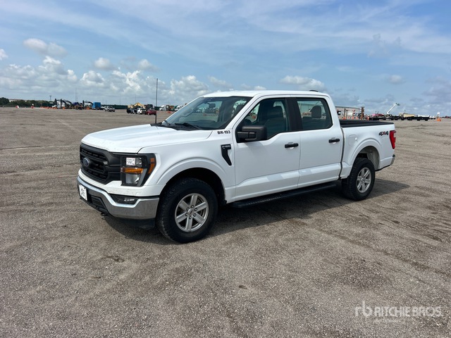 2023 Ford F-150 XL 4x4 Crew Cab Pickup