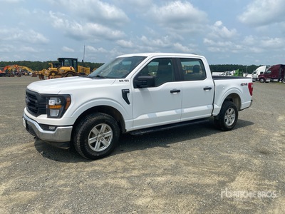 2023 Ford F-150 XL 4x4 Crew Cab Pickup
