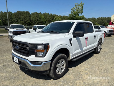2023 Ford F-150 XL 4x4 Crew Cab Pickup