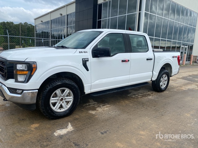 2023 Ford F-150 XL 4x4 Crew Cab Pickup