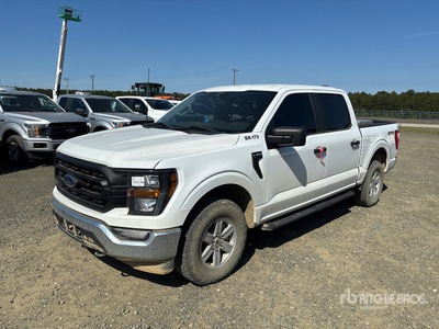 2023 Ford F-150 XL 4x4 Crew Cab Pickup