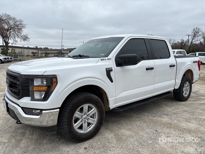 2023 Ford F-150 XL 4x4 Crew Cab Pickup