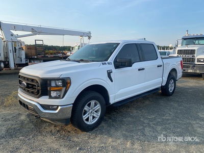 2023 Ford F-150 XL 4x4 Crew Cab Pickup