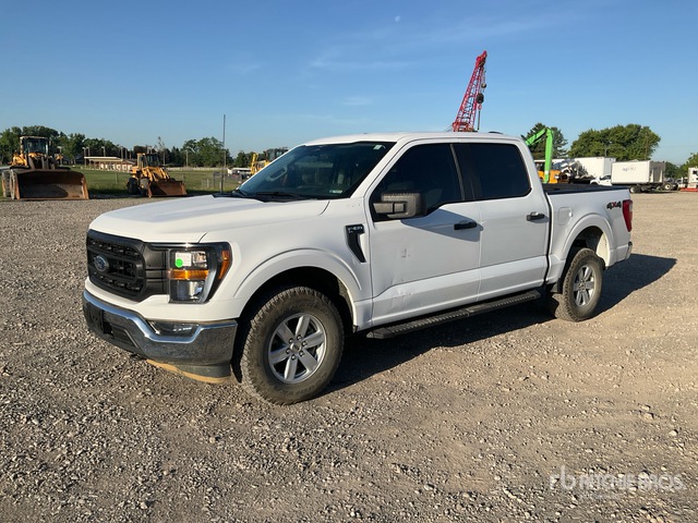 2023 Ford F-150 XL 4x4 Crew Cab Pickup