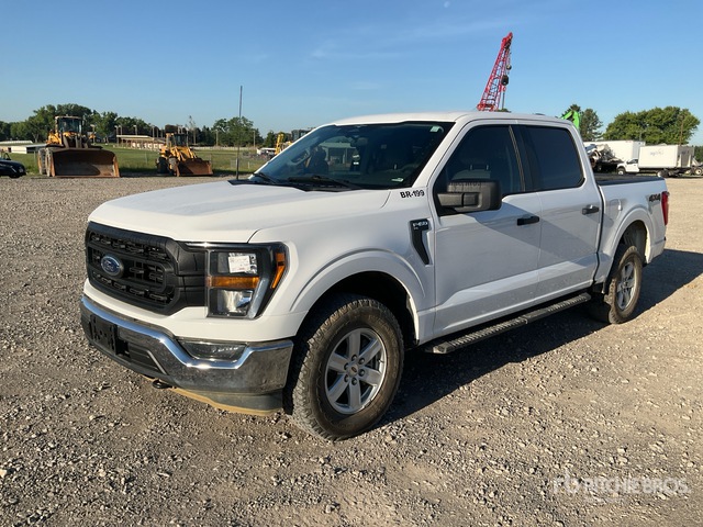 2023 Ford F-150 XL 4x4 Crew Cab Pickup