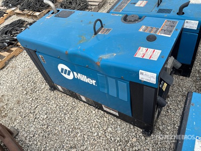 2023 Miller Big Blue 400 Pro Multi-Process Motorbetriebenes Schweißgerät