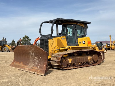 2011 John Deere 850J LGP ブルドーザー